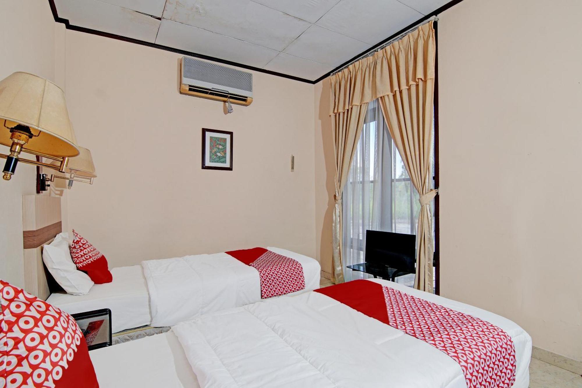 Oyo 92330 Hotel Rindu Sempadan Near Taman Wisata Rindu Sempadan Pakanbaru Exteriör bild